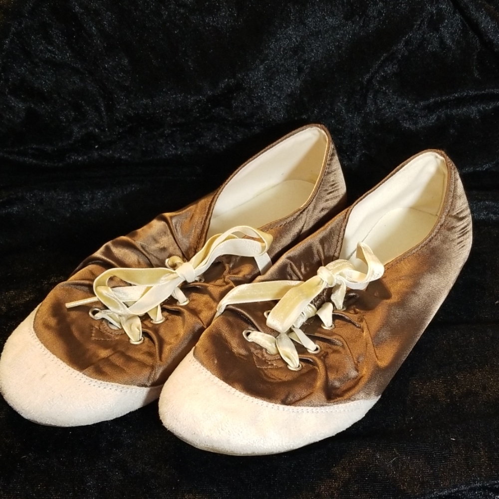 Bamboo Ballet Style Laceup Flats